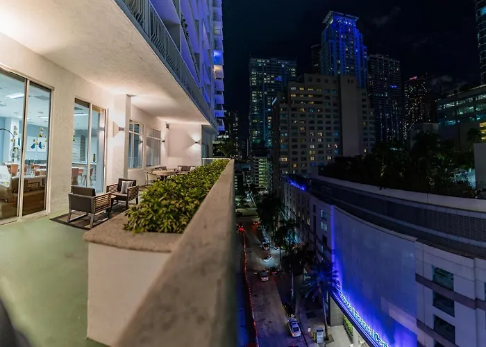 Luxury Accommodations Brickell